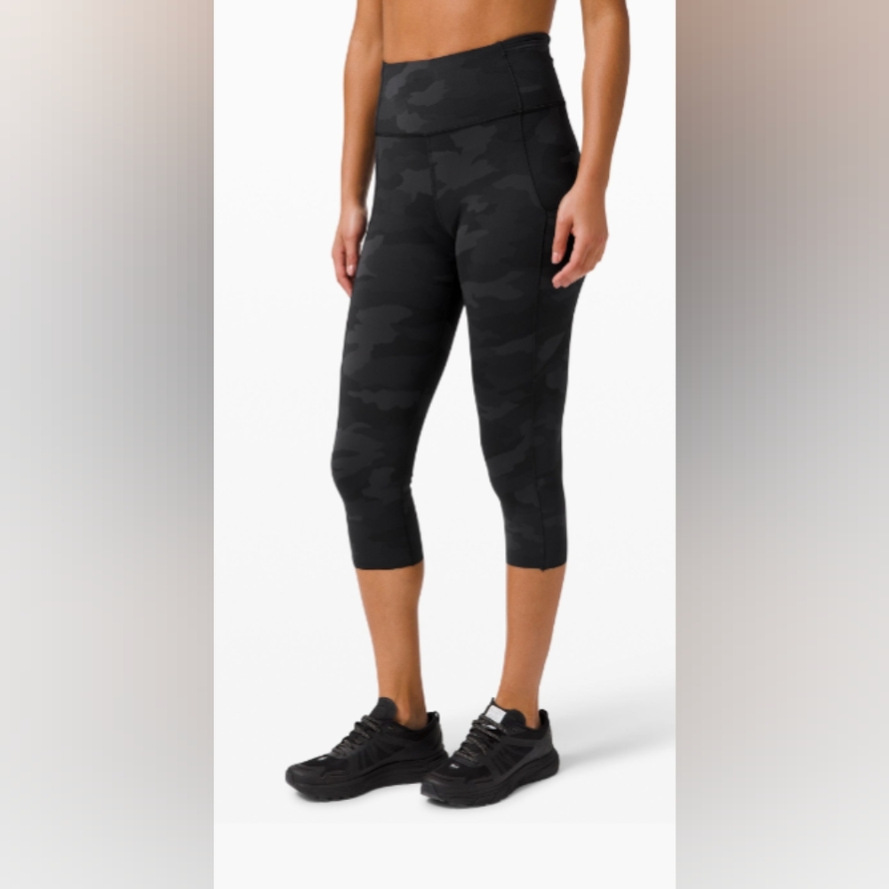 Lululemon Fast and Free Crop II 19" *Non-Reflective Heritage 365 Camo Deep Coal